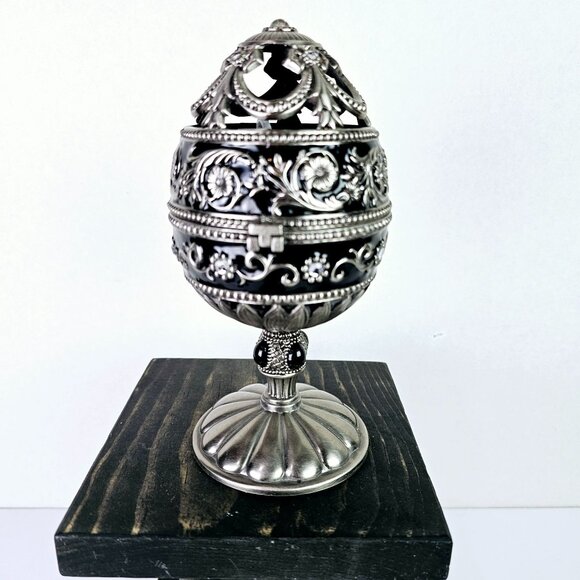 Jane Seymour Musical Egg Box "Swan Lake" St. Catherine's Court, EC, No Box - Picture 5 of 8